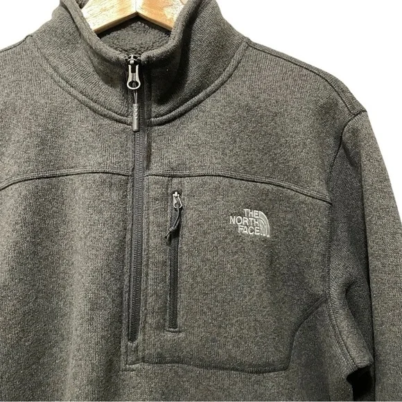 The North Face Men’s Large Gray 1/4 Zip Sweater Fleece Casual Activewear - Picture 2 of 7